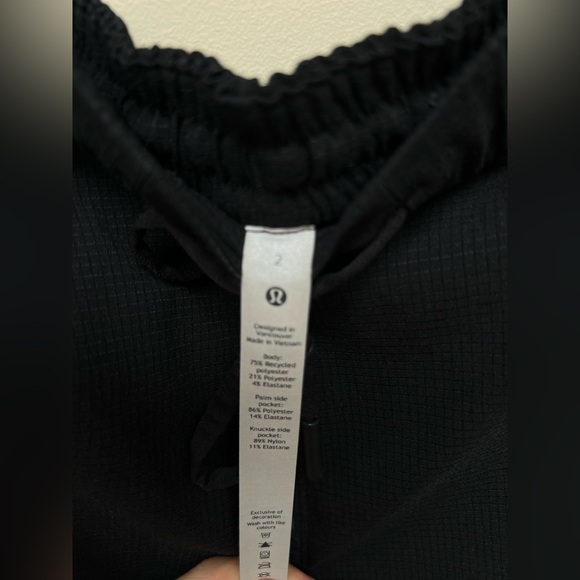 Lulu Jogging Pants - Picture 4 of 7